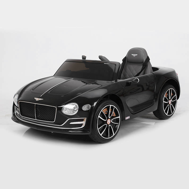 12 batteridrivna bilar för barn åk i bil
