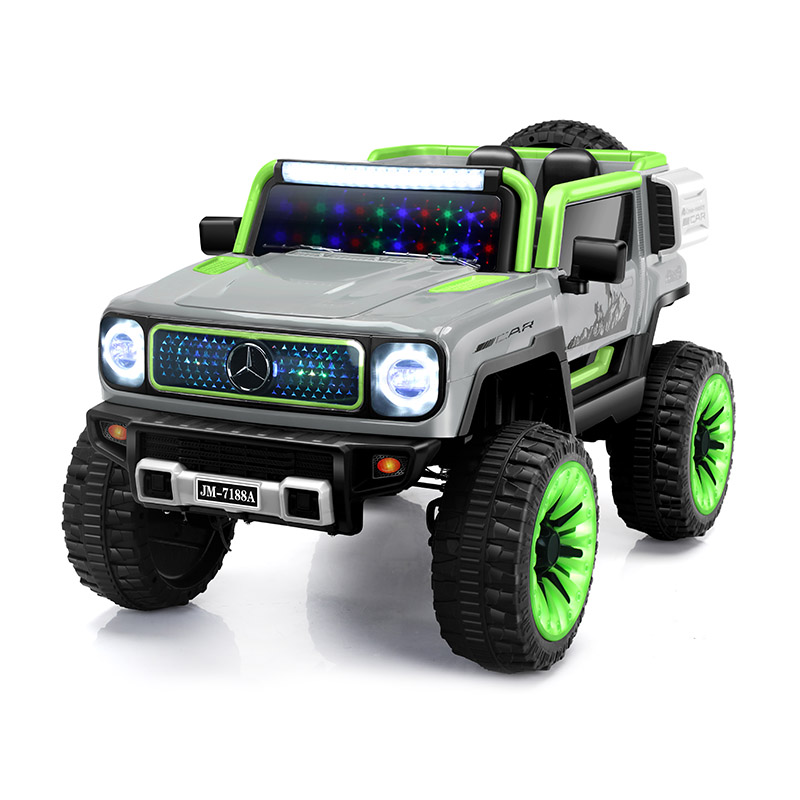 12V fyrhjulig åkbil med fjädring och sving