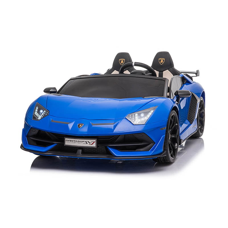 Elbilar för barn med fyrhjulsdrift på bil